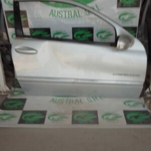 PUERTA DELANTERA DERECHA COMPRESOR (157) 02268654 DETALLE