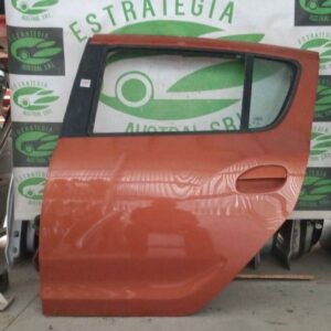 Puerta trasera izquierda Sandero (893) DETALLE