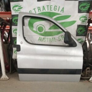 Puerta Delantera Derecha [63606] Partner