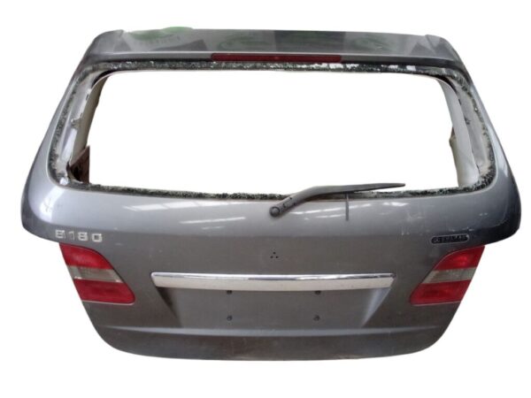 Porton trasero mercedes b180 (65)