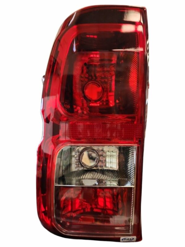 063338a/I FARO TRASERO IZQUIERDO TOY.HILUX 16/21 KOITO