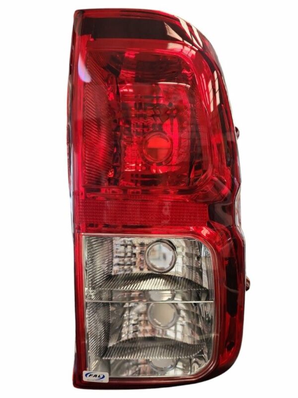 063338a/D FARO TRADERO DERECHO TOYO.HILUX 16/21 KOITO