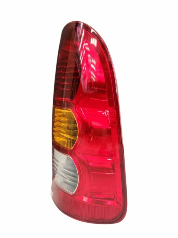 063326-D FARO TRASERO DERECHO TRICOLOR TOY.HILUX 05/11 - Imagen 2