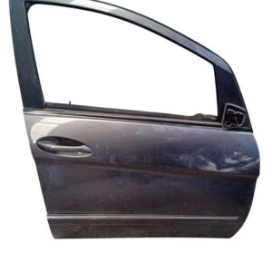 puerta del der mercedes b180 (65)