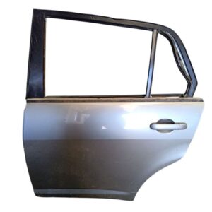 Puerta trasera izquierda (374) Tiida