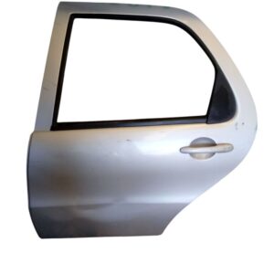 PUERTA TRASERA IZQUIERDA PALIO 1,8 (408) DETALLE