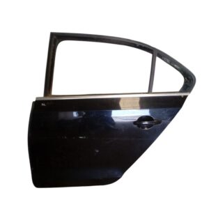 Puerta trasera izquierda (465) vento