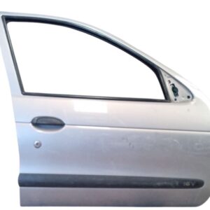puerta del derecha megane 1 (686) (03481634)