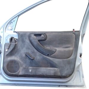 TAPIZADO DE PUERTA DELANTERA DERECHA CORSA 2 (442) ( 03189591)