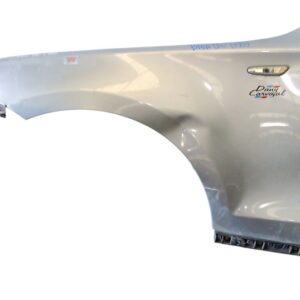 Guardabarro izquierdo BMW 130 (195) DETALLES